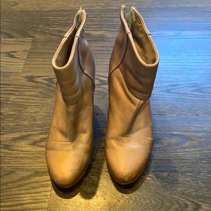 Rag and Bone Newbury boot in grey